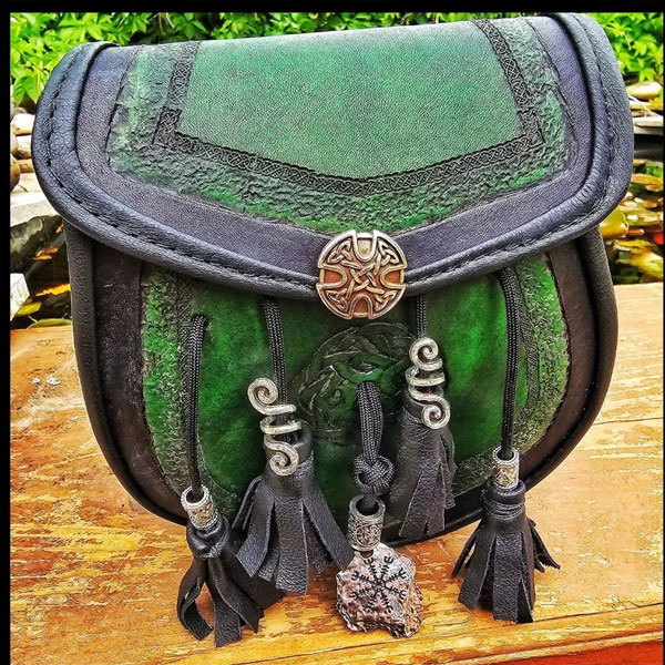 Green Celtic Knot Day Sporan with Leather Tassels and Metal Beads